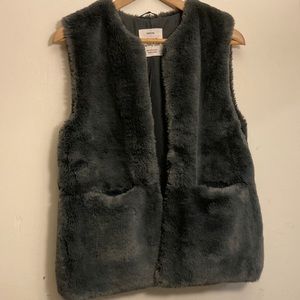 EUC ZARA kids furry vest